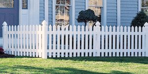 Highlands Ranch Residential Fences Cape Cod Vinyl Straight White 760x382 2 300x151