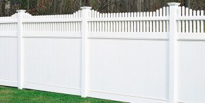 Littleton Vinyl Fence Chesterfield Smooth Vinyl Huntington 760x382 1 300x151