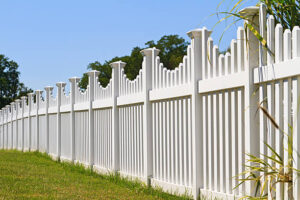 Castle Rock Fence Contractor vinyl fence 06 300x200